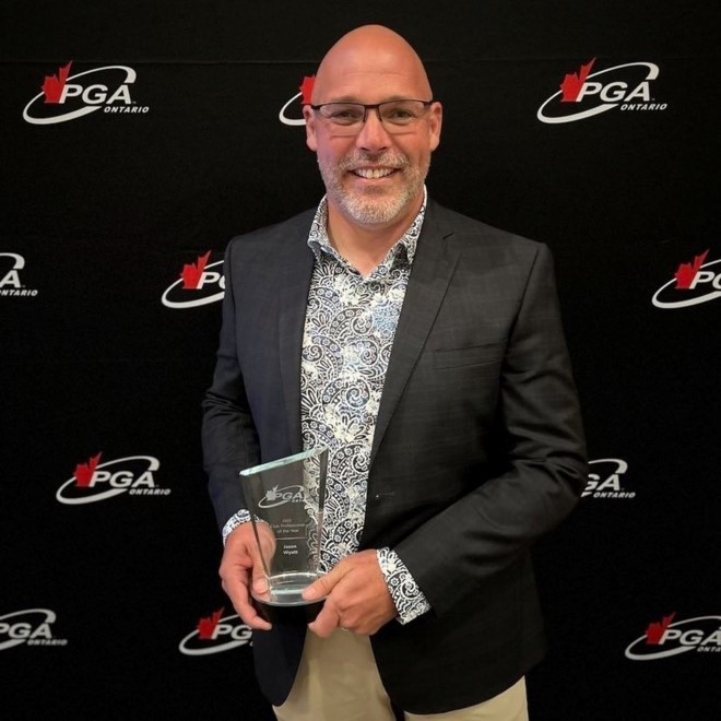 Jason Wyatt with award