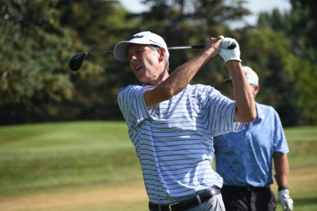 Jim Rutledge prend une avance d'un coup en vue de la dernière ronde du Championnat sénior de la PGA du Canada présenté par GOLFTEC