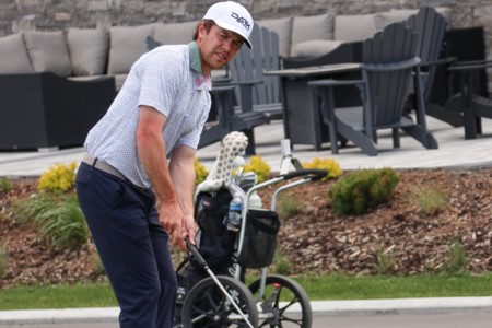 Sinnott Leads, Late-Day Carnage Strikes at Second Round of PGA Championship of Canada