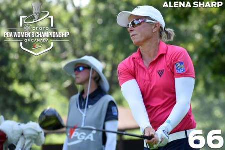 Alena Sharp storms ahead to three-stroke lead at ORORO PGA Women’s Championship of Canada