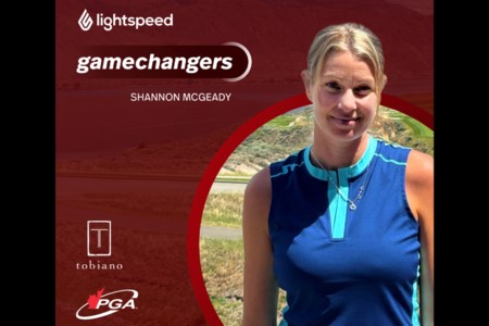 ACTEURS DE CHANGEMENT LIGHTSPEED: SHANNON MCGEADY EST UNE PROFESSIONNELLE DE GOLF QUI PLACE LES GENS AU PREMIER PLAN